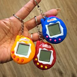 Tamagotchi (Retro Digital Game)
