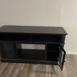 Desk / Cabinet / Entertainment Center 
