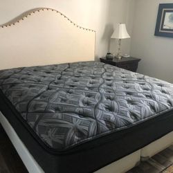 Clearance Alert! Brand New Pillow Top Mattresses