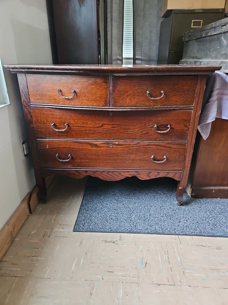 Vintage Curved Top Dresser