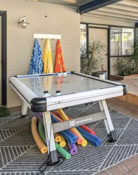 Air Hockey table