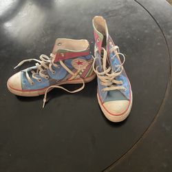 Retro High Top Converse Sneakers