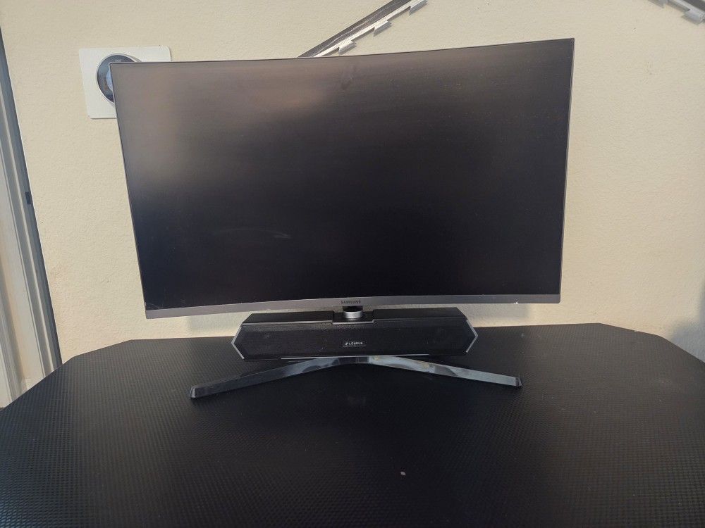 Gaming Set Up