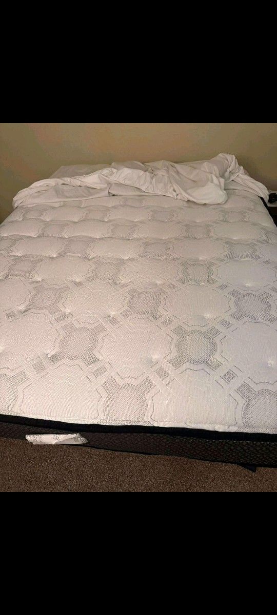 Almost New Full Size Mattress with Metal Folding Bed Frame