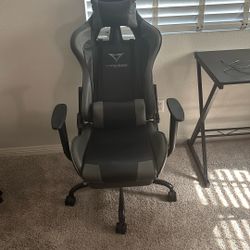 Vitesse Gaming Chair