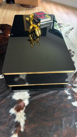 Modern coffee table