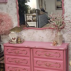 Pink Dresser With Mirror 