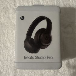 Beats Studio Pro