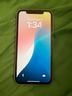 iPhone XR unlocked 64gb