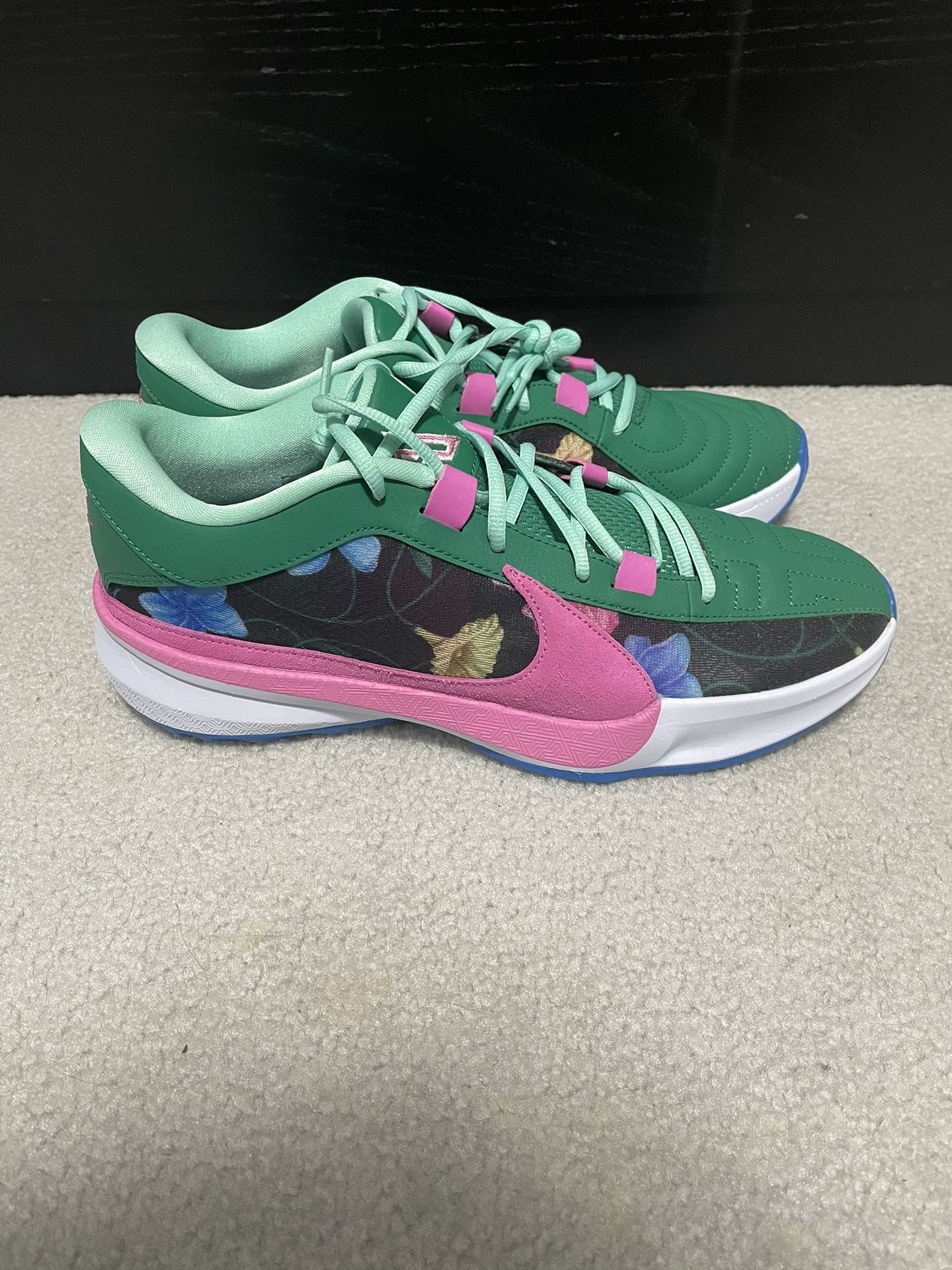 Nike Giannis Freak Five Flowers