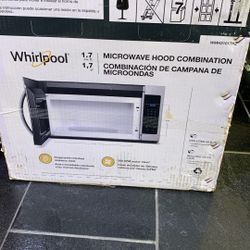 Whirlpool 1.7 Cubic Ft Microwave/Hood Combo, New in Box!