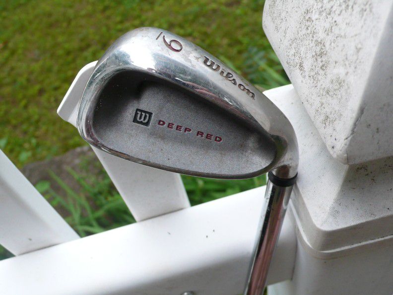 Golf Club: Wilson 9 Iron Deep Red