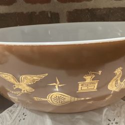 Pyrex Cinderella Rooster Bowl