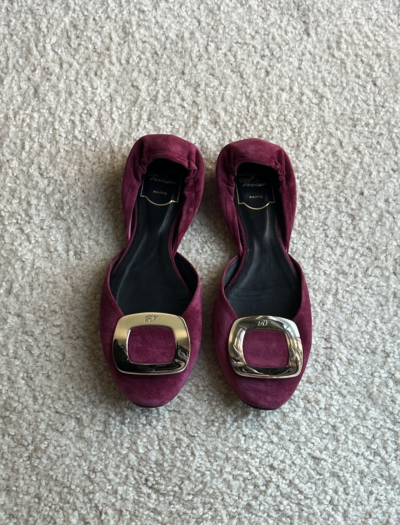 Authentic Roger Vivier Flats