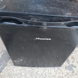 Hisense Mini Fridge