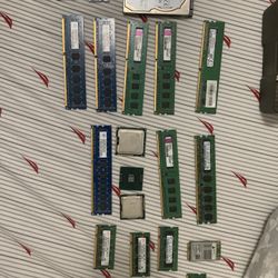 BOX WITH OLD CPUS, 2-8GB OF RAM, FOR PC AND LAPTOPS, AND TOSHIBA LAPTOP HARDRIVE