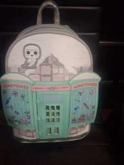 Harry Potter backpack with funko pop
