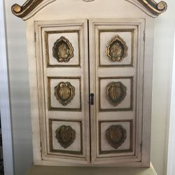 Beautiful Handcrafted Hutch