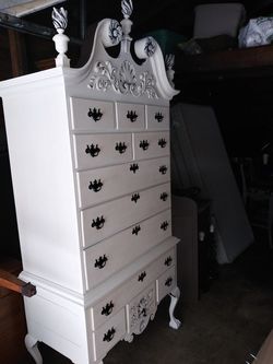 Dresser