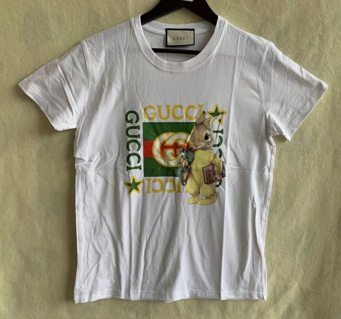 GUCCI Rabbit T-shirt