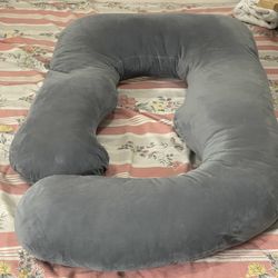 Pregnancy Pillow