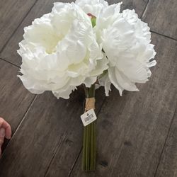 Crate and Barrel Artificial Peony Flowers 