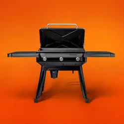 Traeger Flat Rock 3-burner flat top griddle grill like blackstone