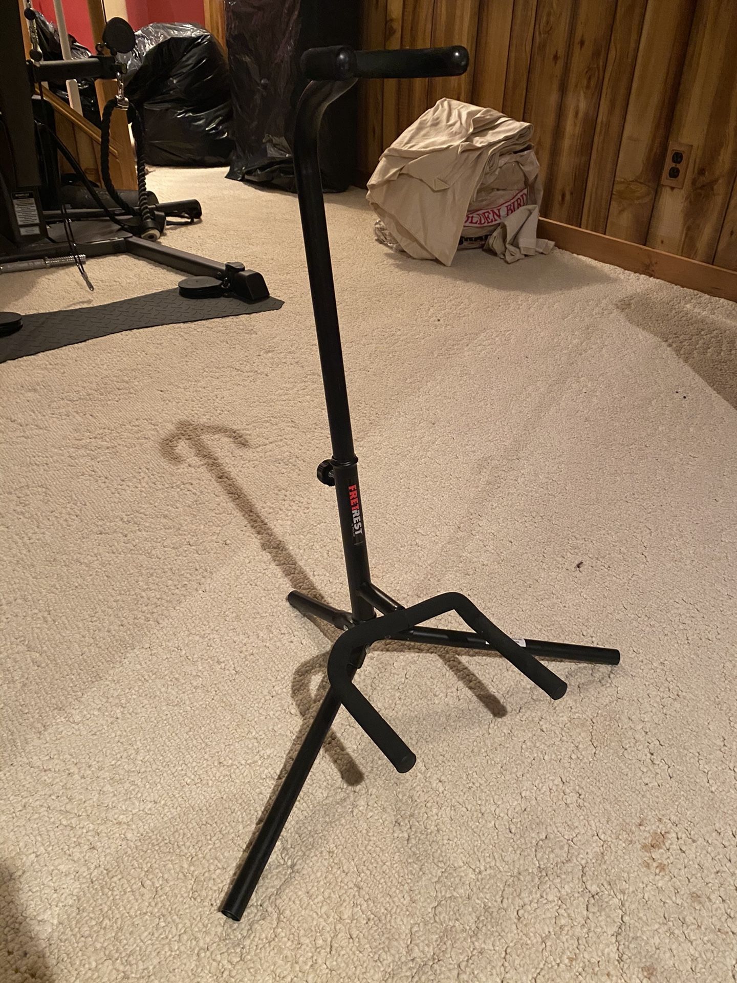 Fret Rest Adjustable Height Guitar Stand