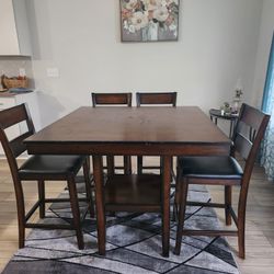 Dinning Table