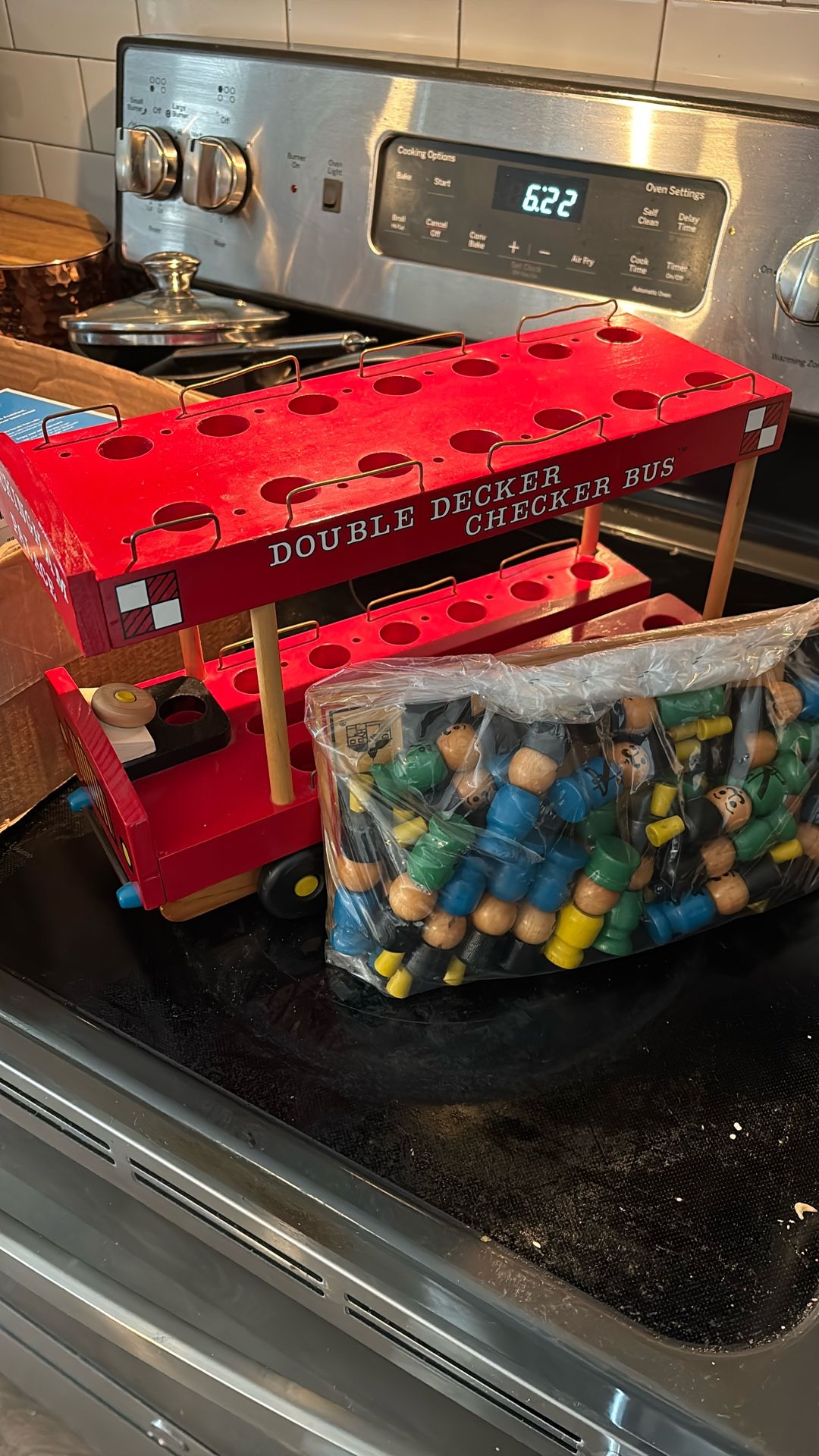 MONTGOMERY SCHOOLHOUSE VINTAGE DOUBLE DECKER CHECKER BUS BOARD GAMESTORAGE TOY
