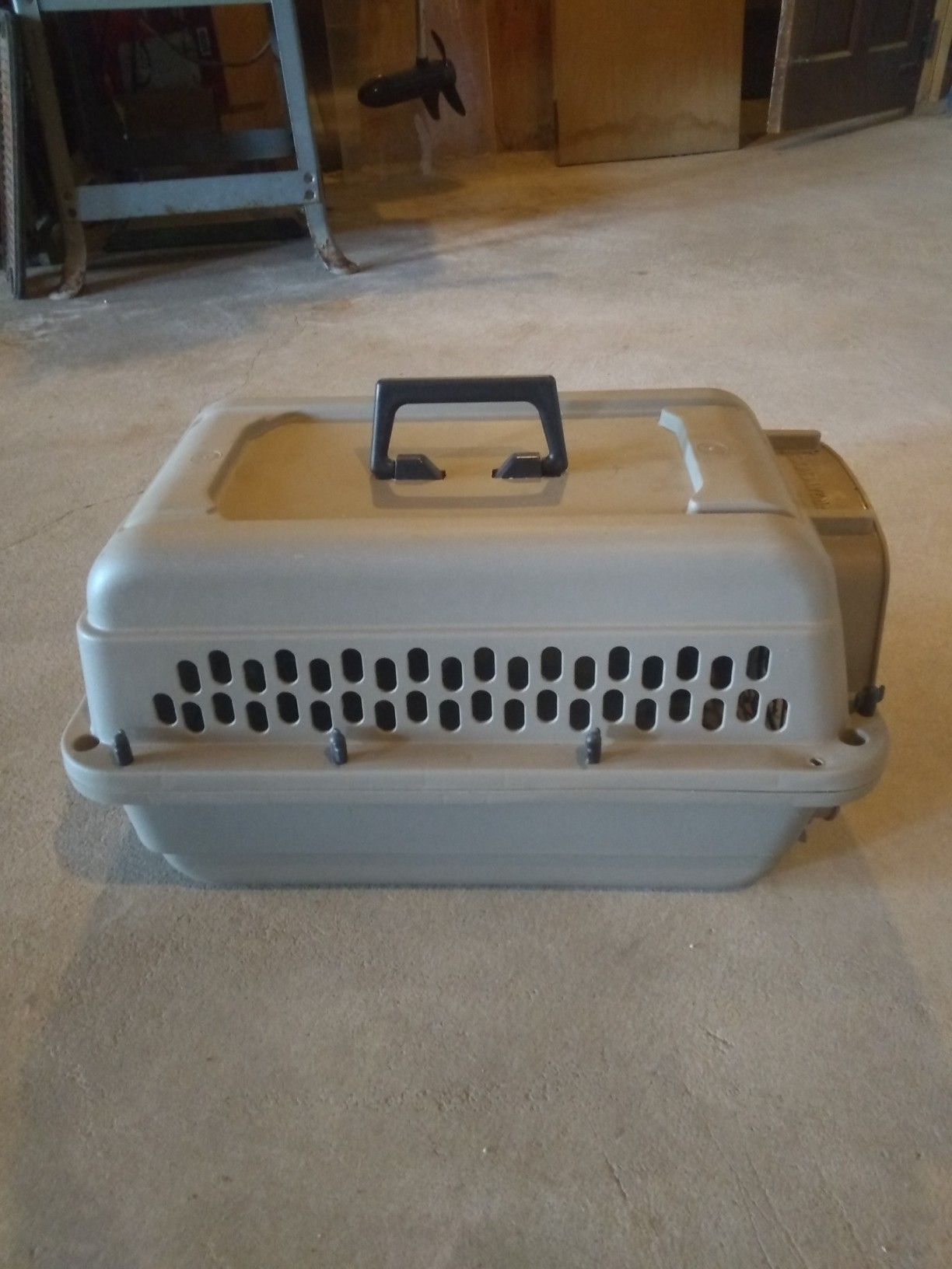 Cat carrier