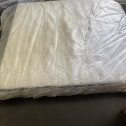 KING SIZE MATTRESS PICK UP TODAY 