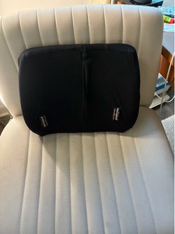 Back-huggar Original Lumbar Support Cushion