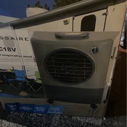 Brand new in the box AC unit