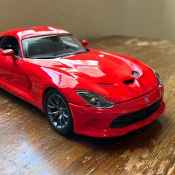 2013 SRT Viper GTS scale 1/18