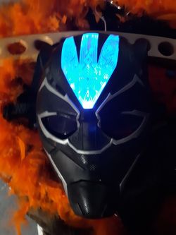 Adult Black panther mask