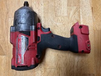 1/2 in Milwaukee high torque impact  (for parts not working)