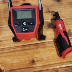 Milwaukee M12 Inflator, 3/8' Ratchet