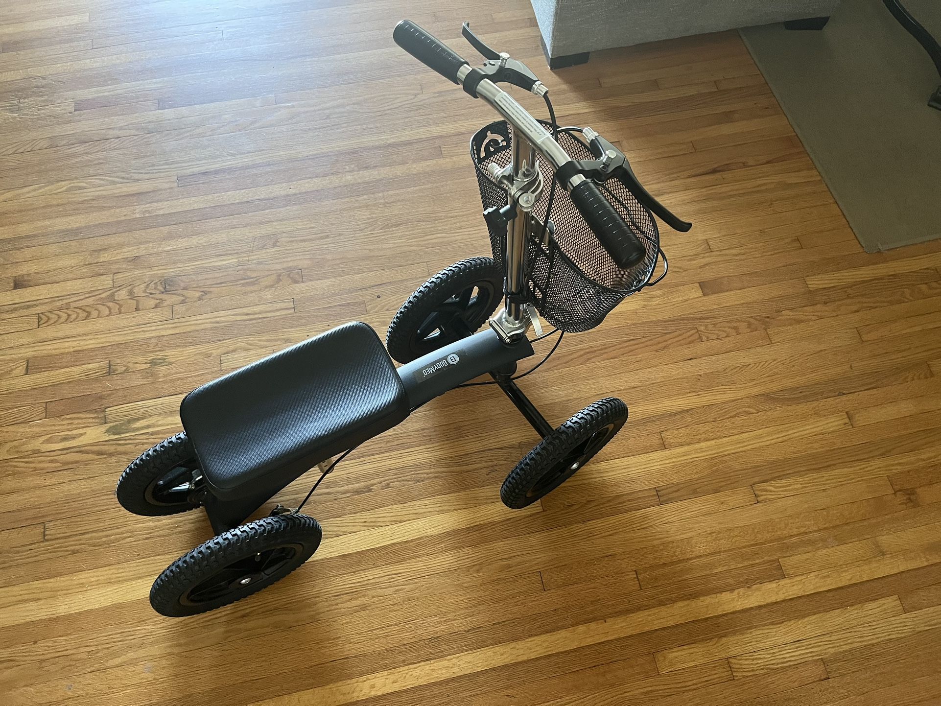 Body Med Knee Walker