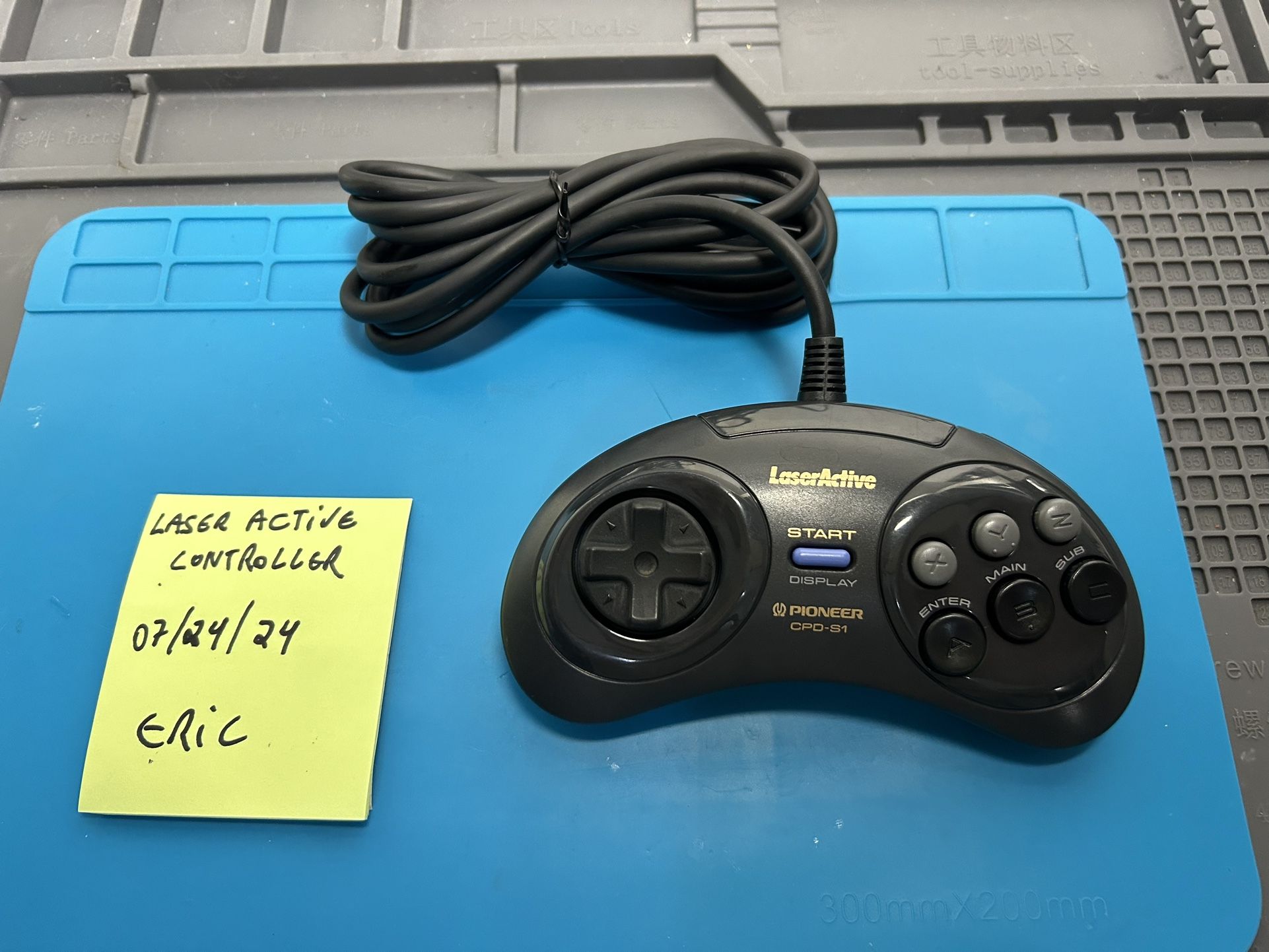 Pioneer Laseractive 6 button controller CPD-S1 Sega Genesis-Mega Drive