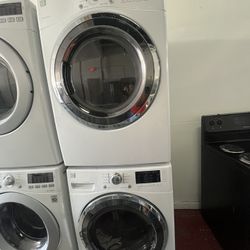 Washer And Dryer Kenmore White Great Condition 