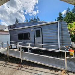 Best Offer TOY HAULER TRAILER Camping, Hunting, Off Roading, RV, 