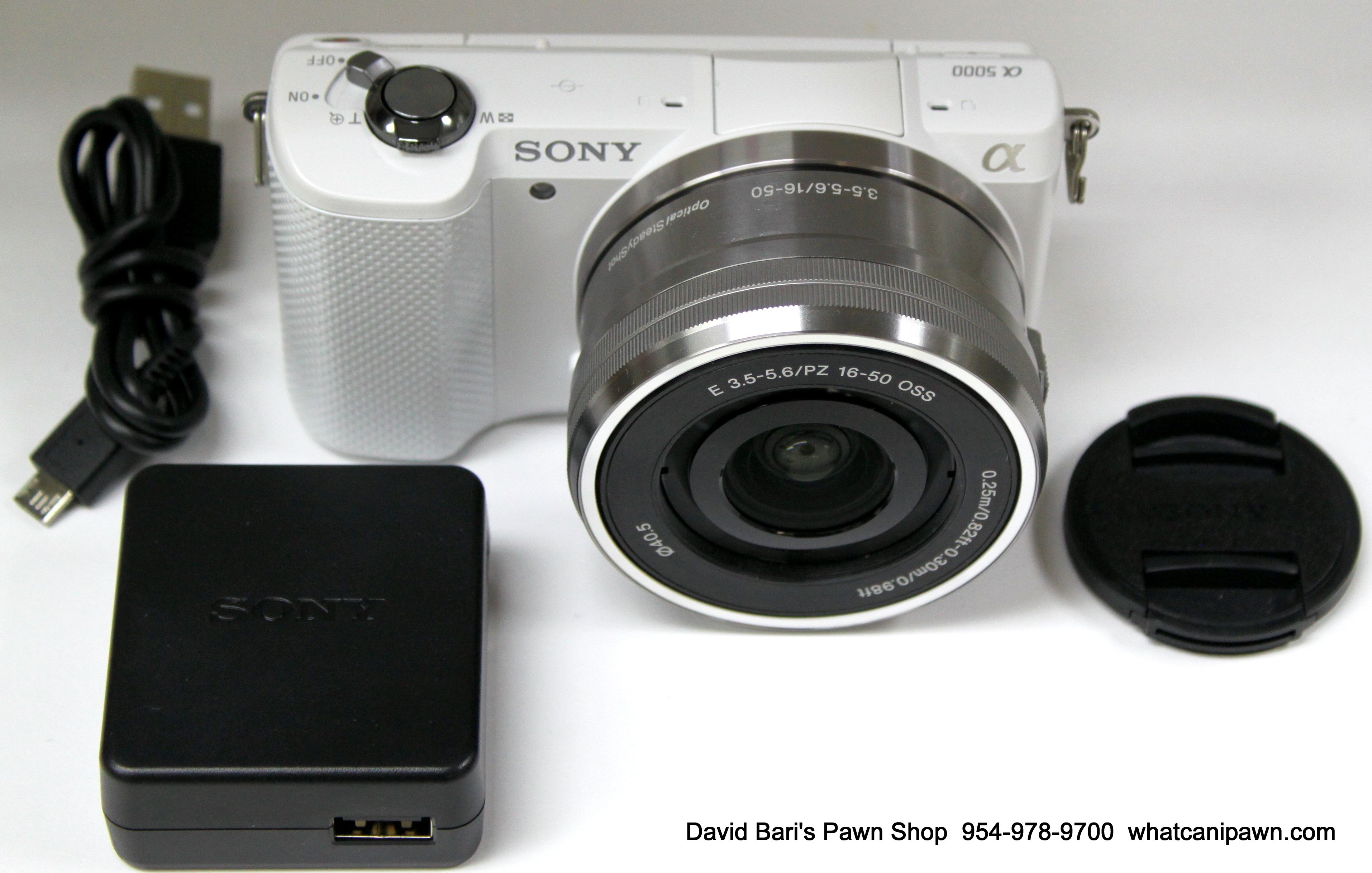 Sony Alpha A5000 Mirrorless Digital Camera 20.1MP w/ 16-50mm Lens Kit - ILCE5000