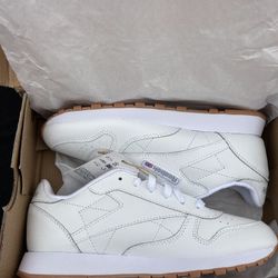 Reebok Classic Leather Shoes - Grade School
