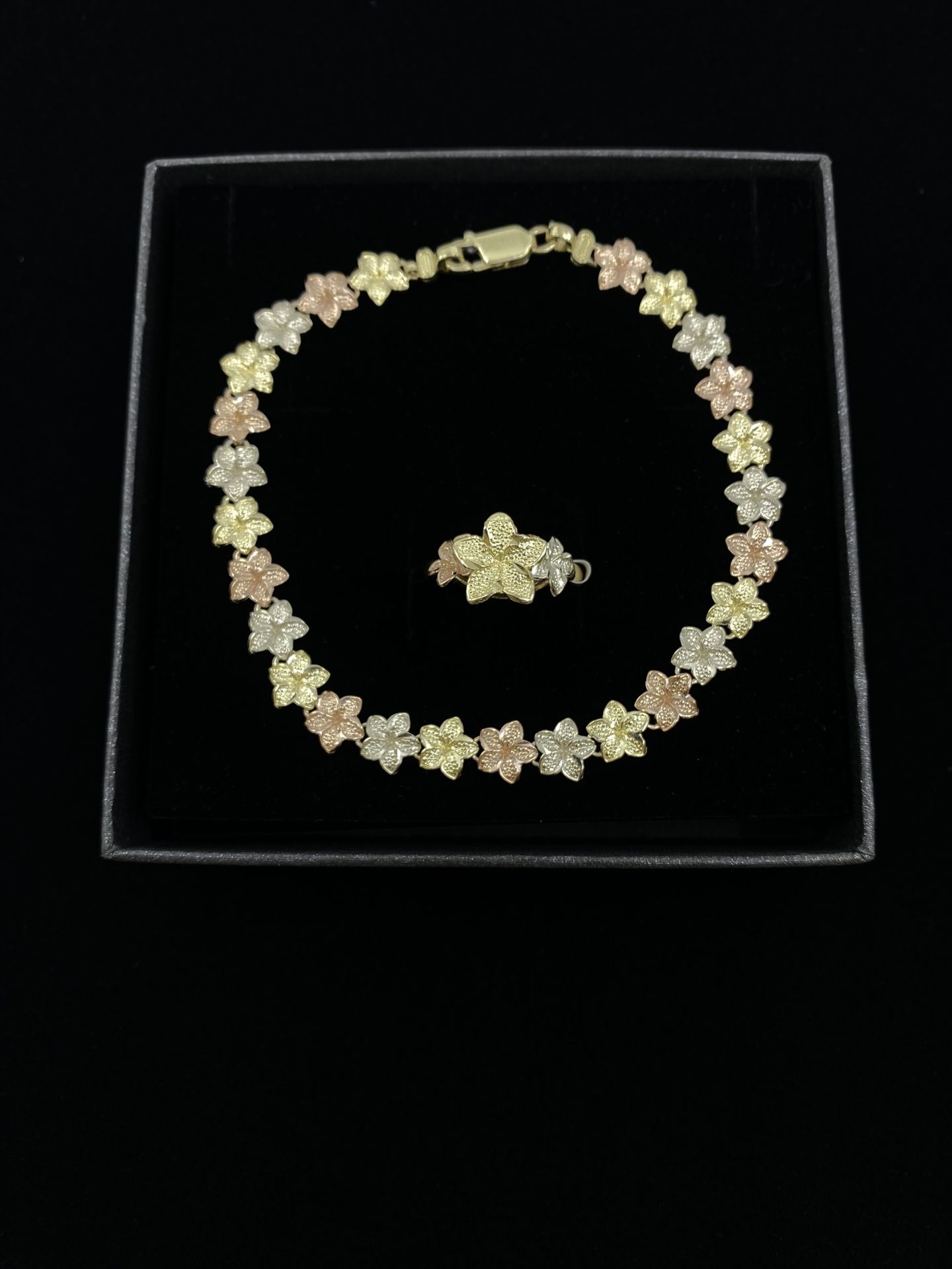 $975 Three Tone Gold Hawaiian Plumeria Flower Bracelet And Ring Set