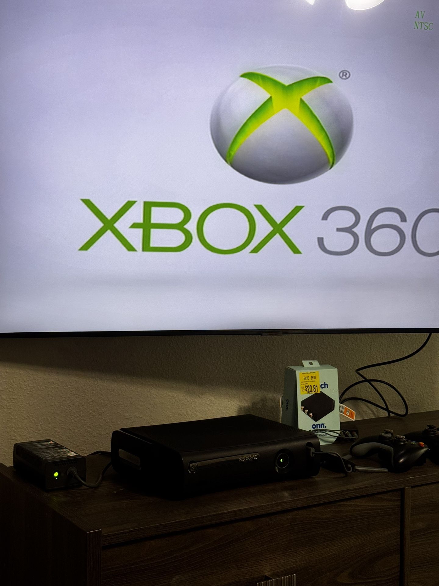 Xbox 360 Gaming Console 120 gb +more!