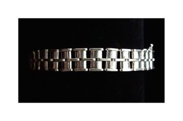7" Sterling Silver Biker Link Bracelet w Locking Hasp Closure. Made in Italy