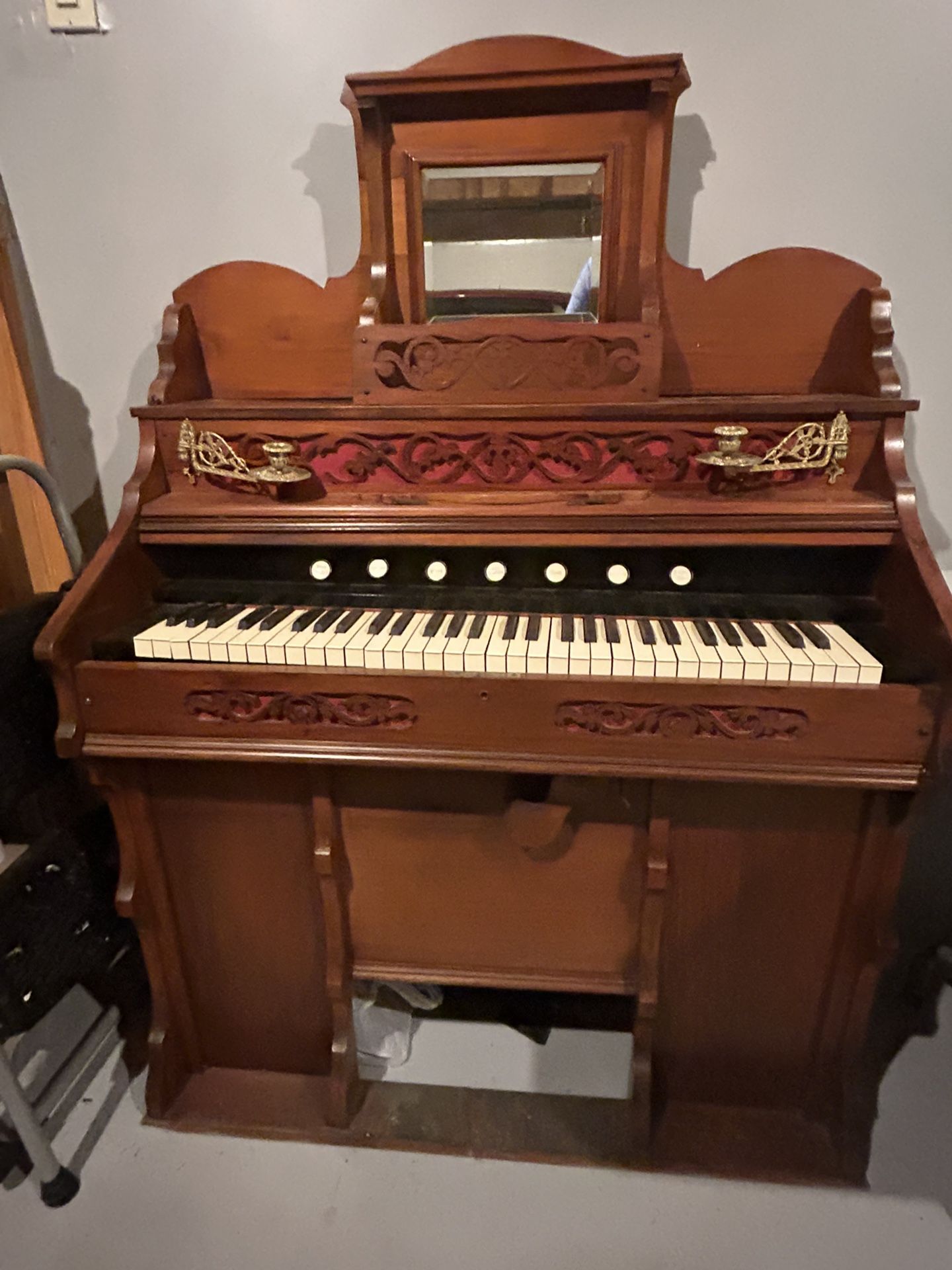 Vintage Organ