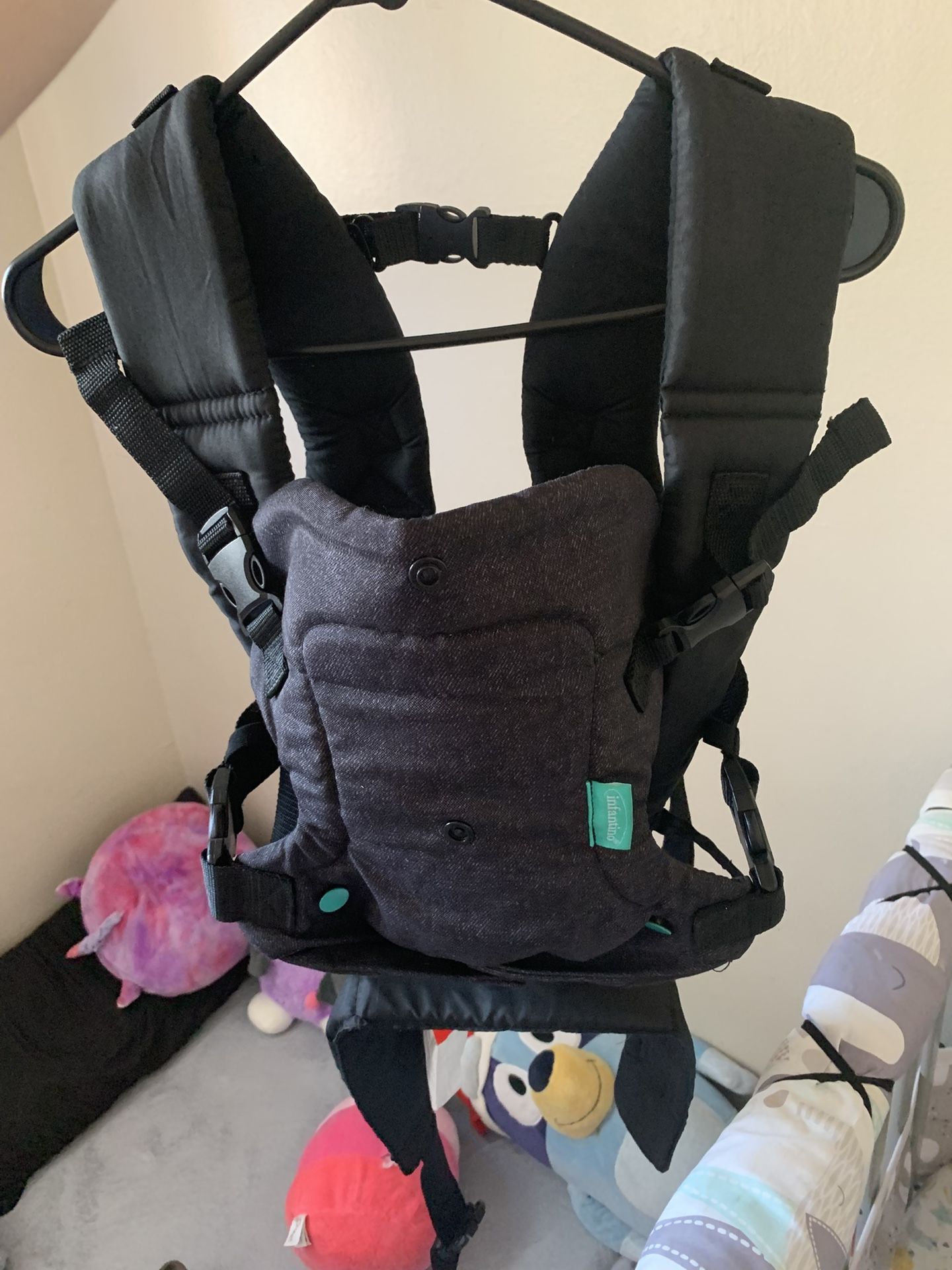 Infantino Baby Carrier 