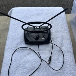 RCA Indoor FM and HDTV Antenna